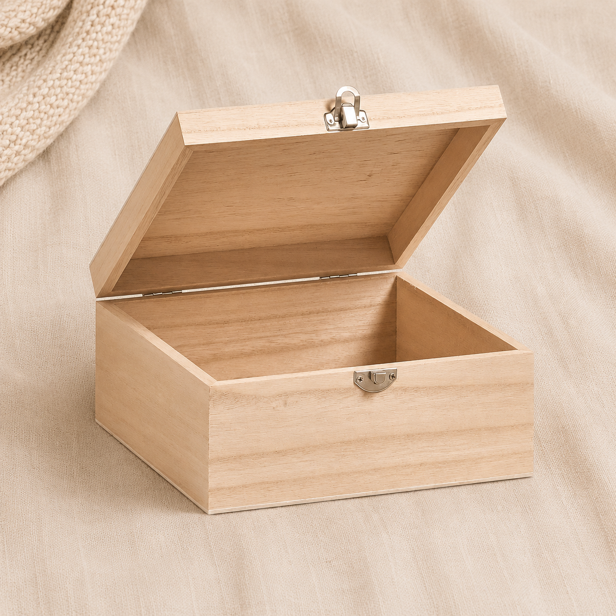 Boîte à bijoux en bois