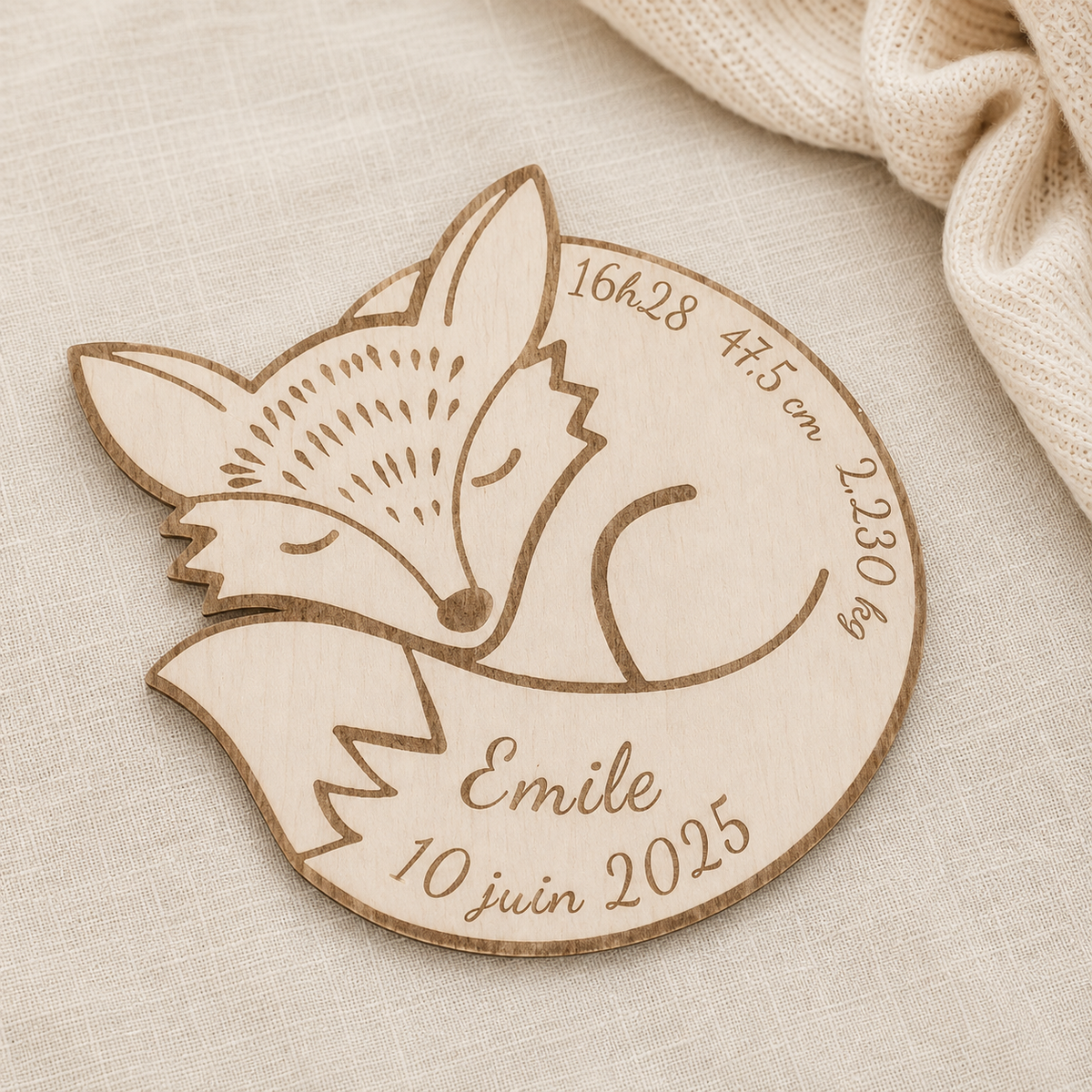 Plaque de naissance renard personnalisée en bois