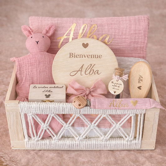 Coffret de naissance personnalisé – Les premiers souvenirs de bébé