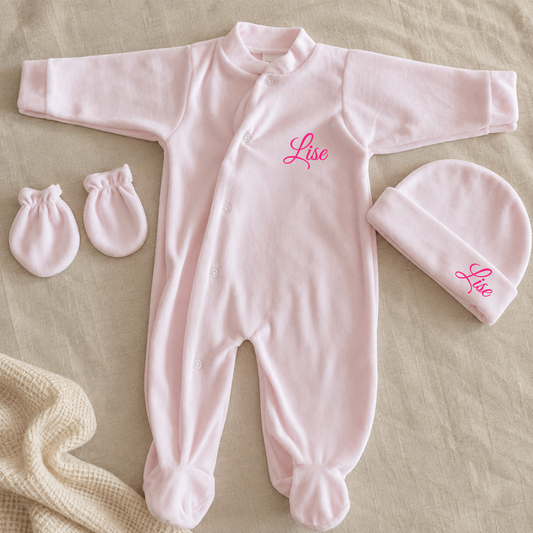 Ensemble 3 pièces bébé en velours rose personnalisé