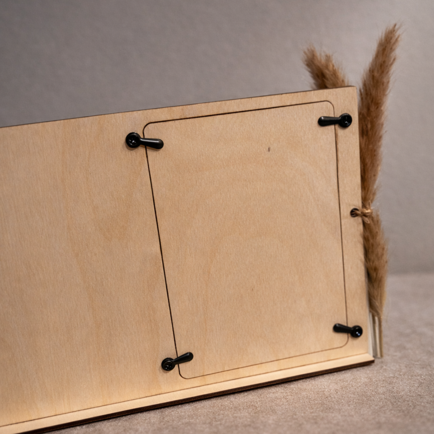 Cadre naissance en bois avec photo et données de naissance