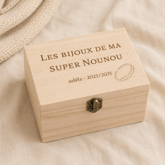 Boîte à bijoux en bois